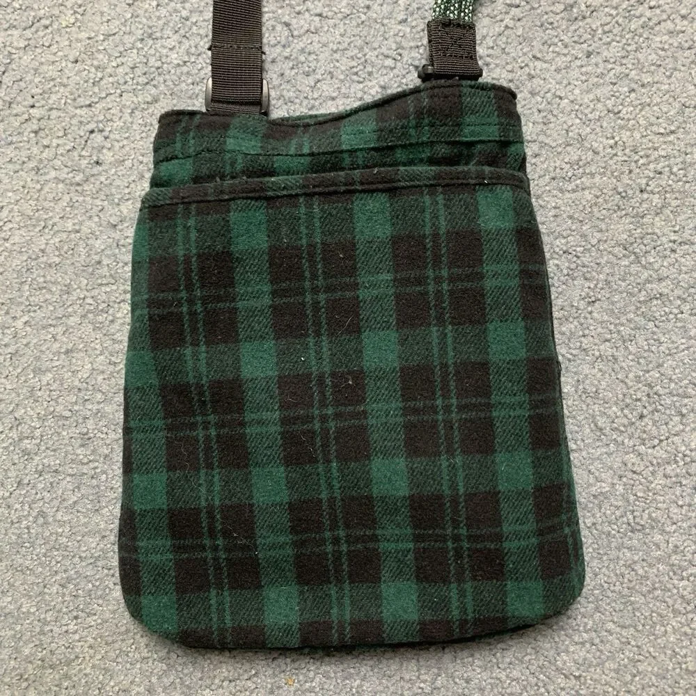 KAVU Keepalong Rope Crossbody Bag Green & Black Plaid Party Outdoor Preppy